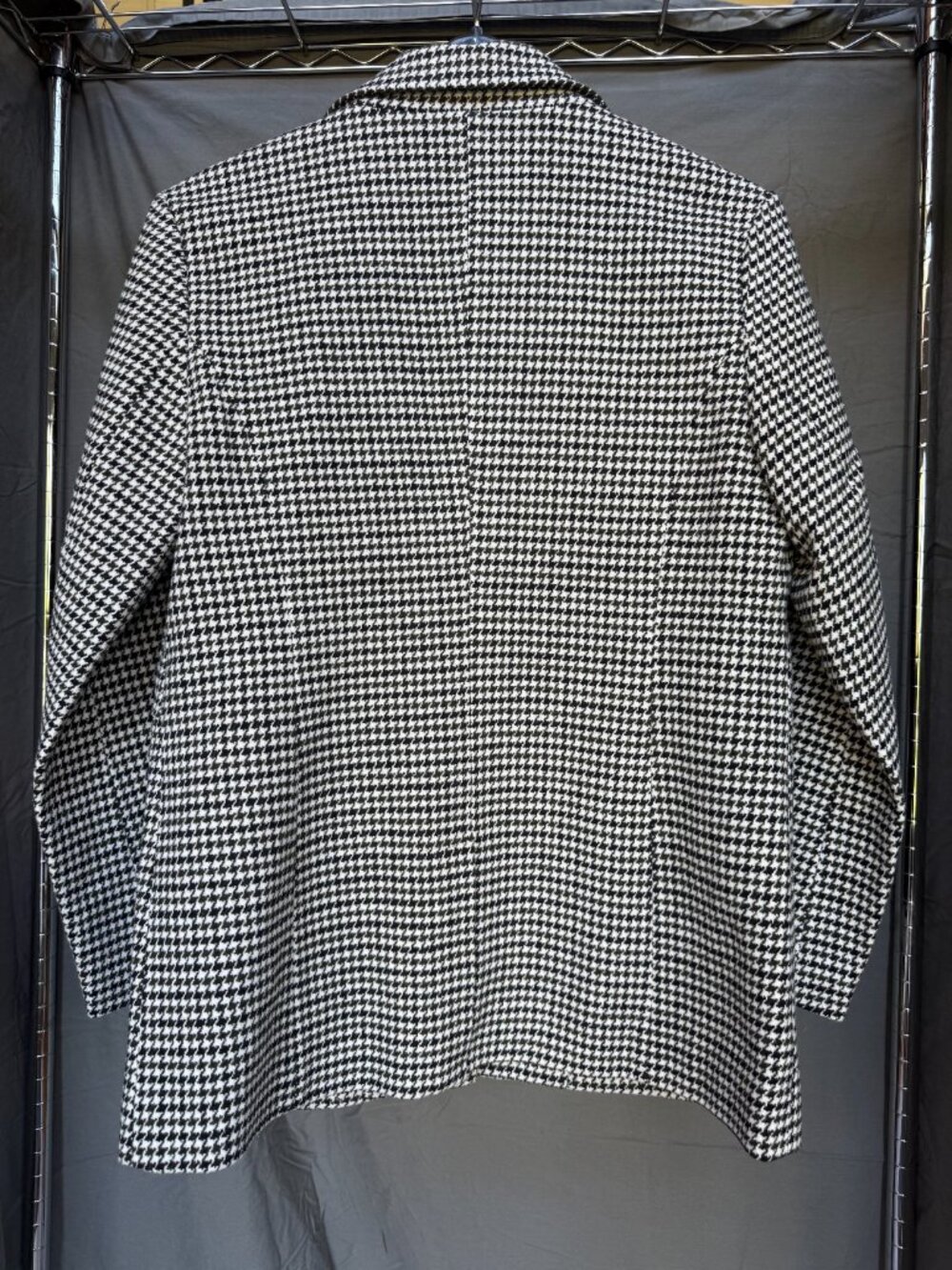 Houndstooth Blazer - Picture 2 of 2